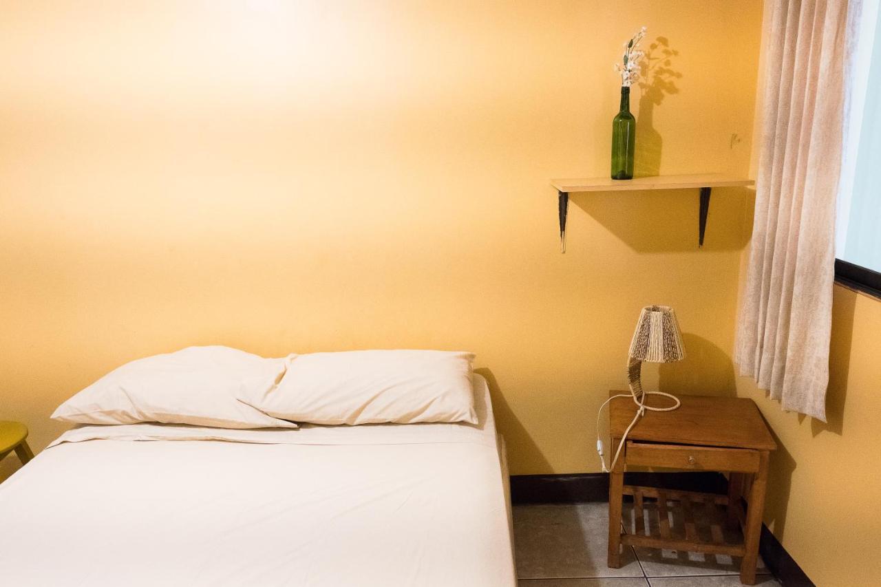 Hostel Nucapacha Guayaquil Exterior photo