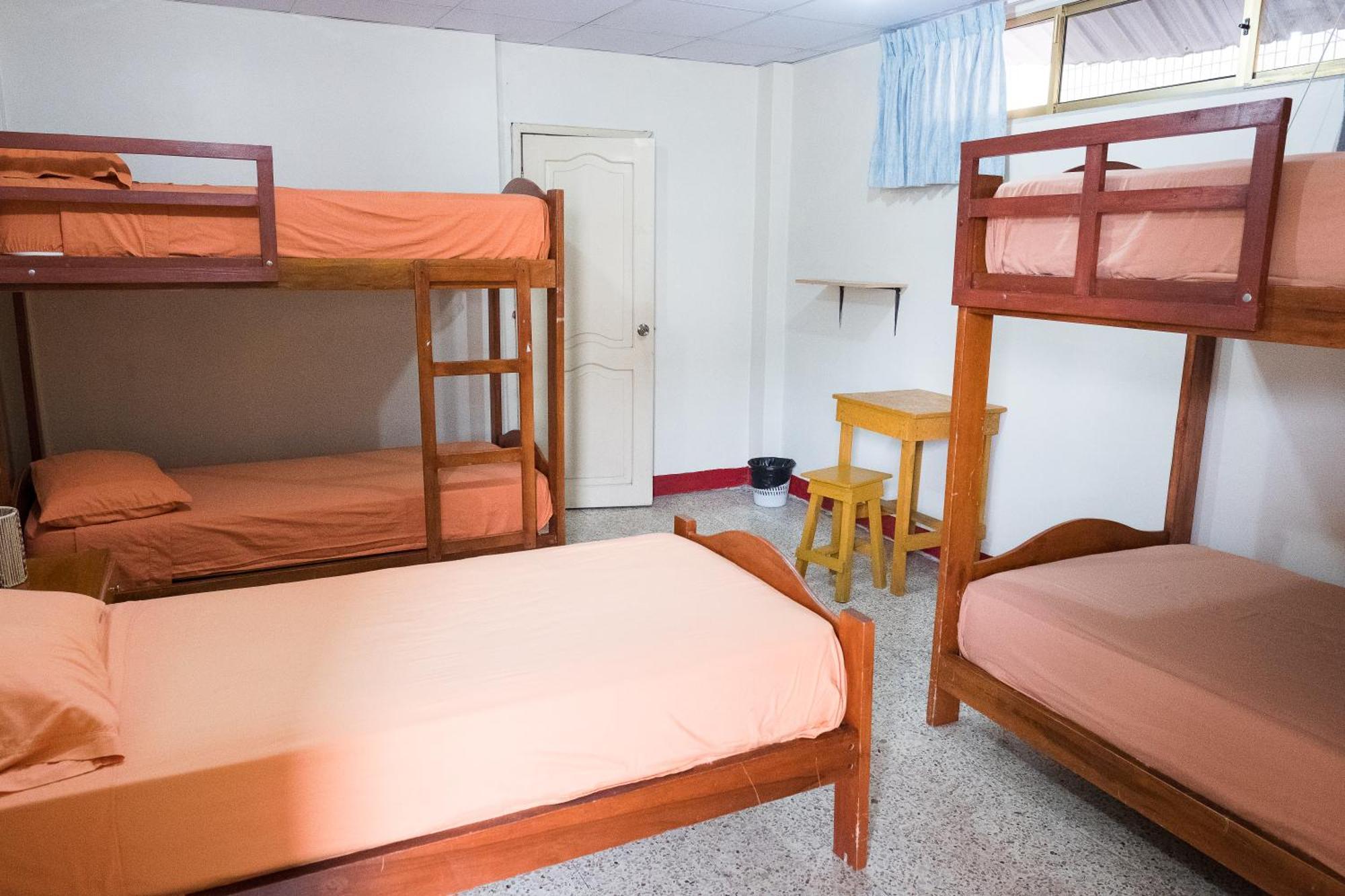 Hostel Nucapacha Guayaquil Exterior photo