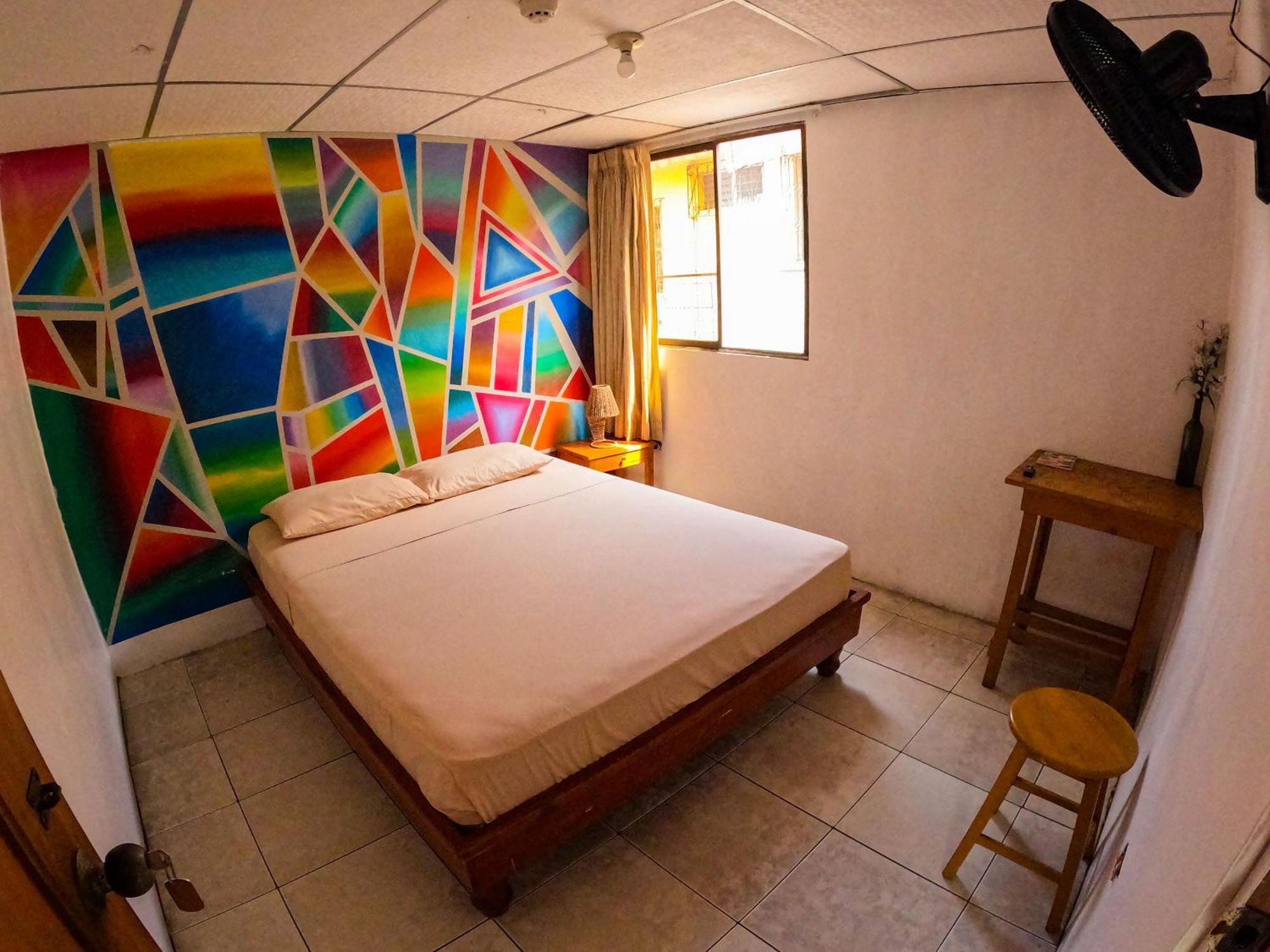 Hostel Nucapacha Guayaquil Exterior photo